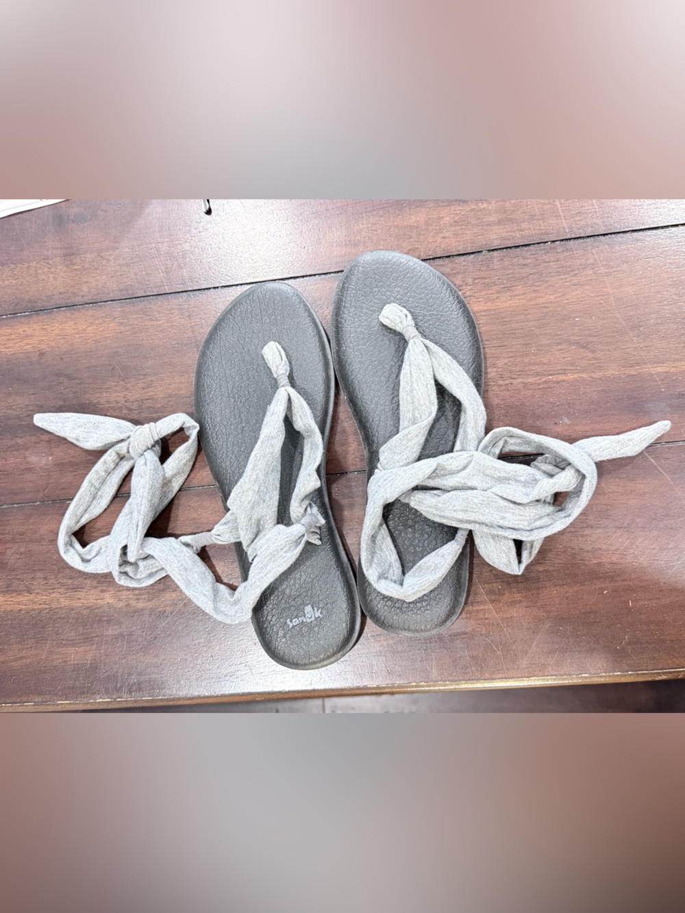 SANUK Yoga Slinged up light Heather gray, 9, NWOT